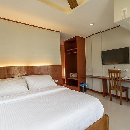 Coral Cliff Hotel El Nido Exterior photo