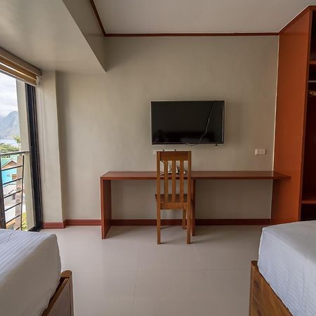 Coral Cliff Hotel El Nido Exterior photo